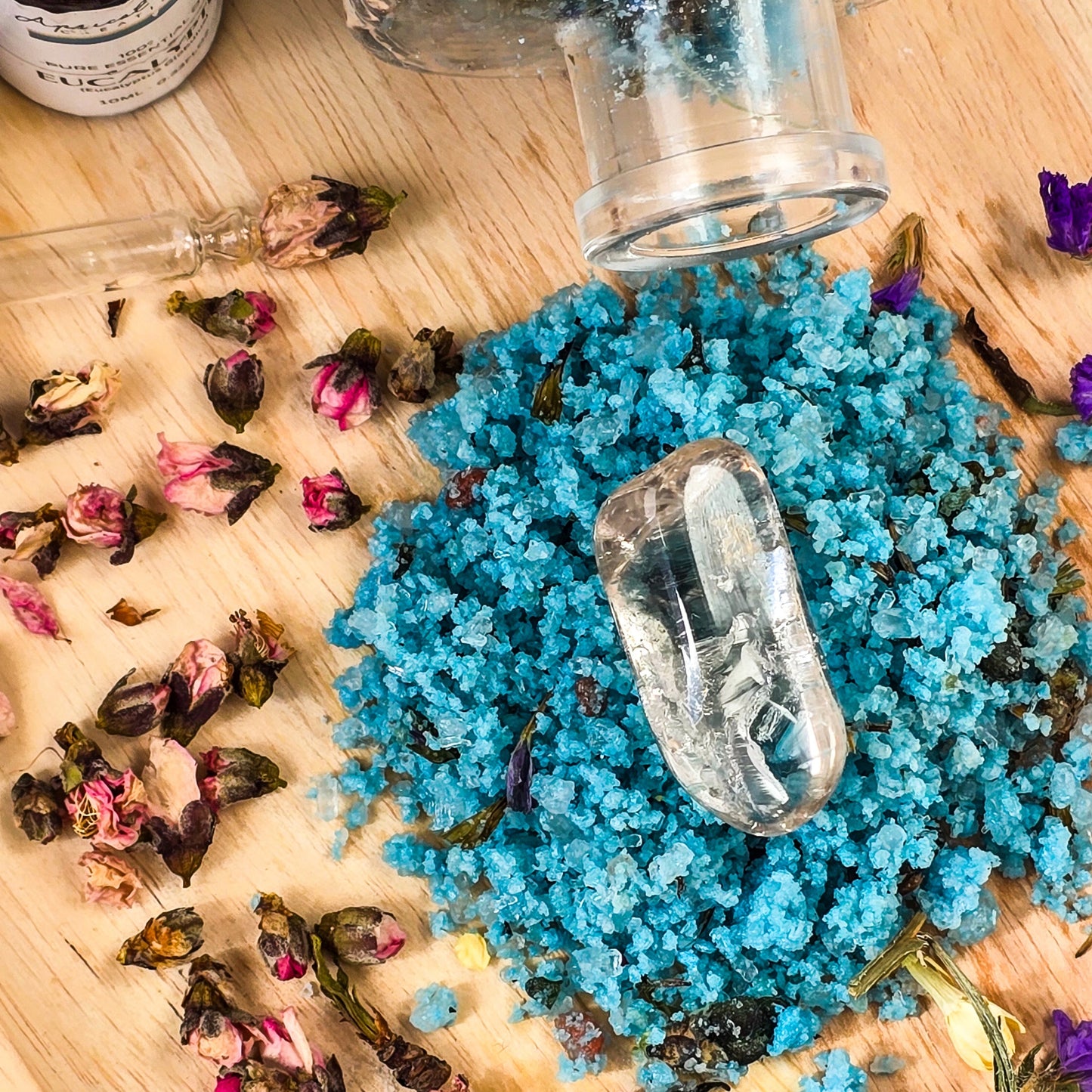 Balancing Bath Salt Blend, expertly designed to restore inner peace and well-being.