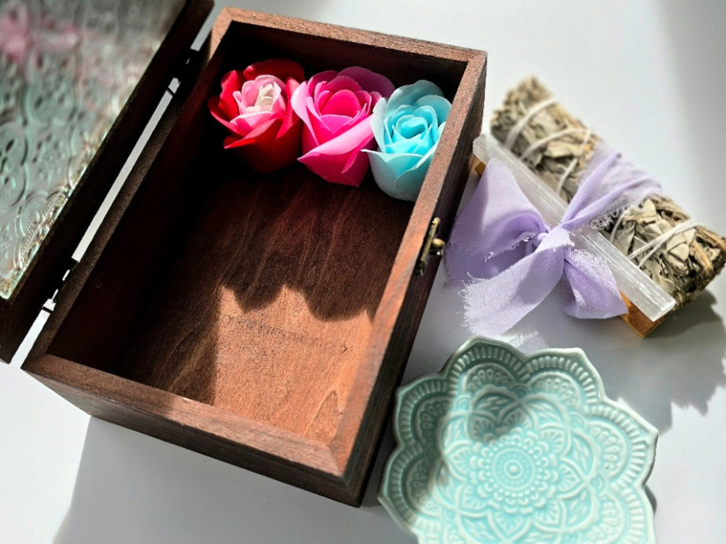 Vintage Gift Box with Smudge Kit