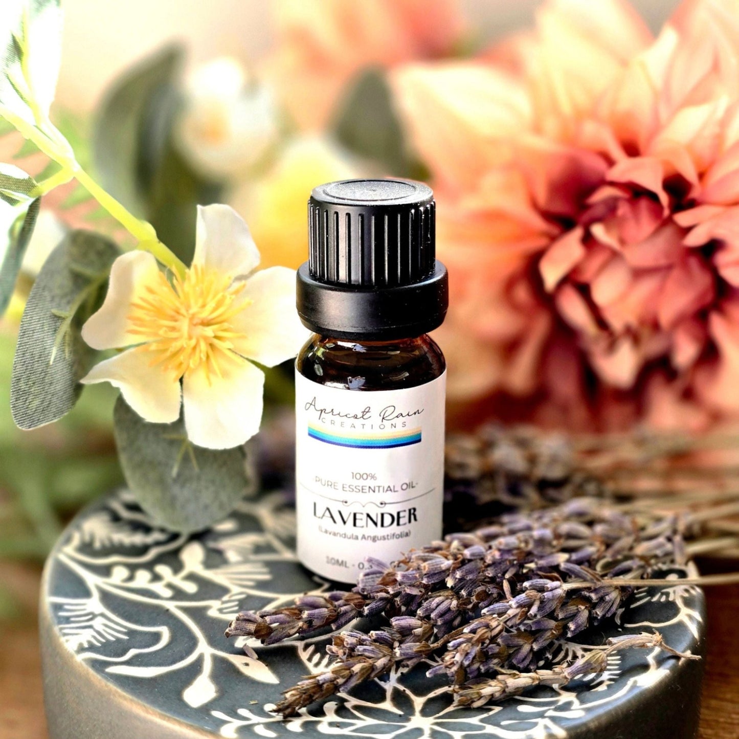 Organic Lavender Essential Oil - ApricotRainCreations